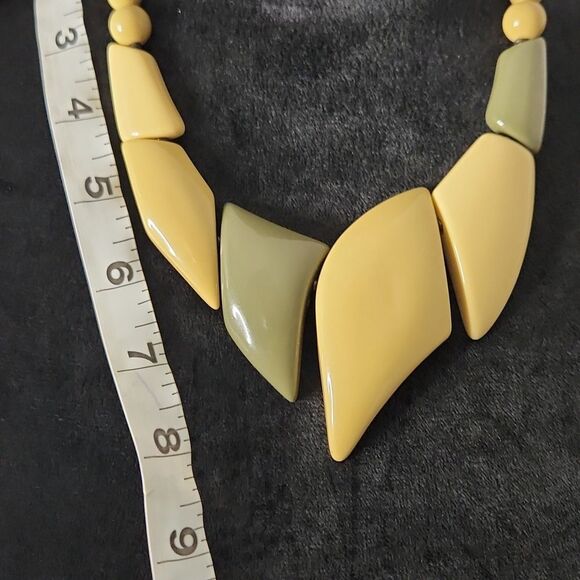 Vintage-Inspired Bold Statement Necklace – Yellow & Olive Green Beads - Picture 2 of 3